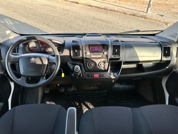 PEUGEOT Boxer Combi 9 plazas - Imagen 7