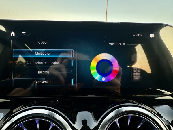 MERCEDES GLA 200D CON TECHO - Imagen 14