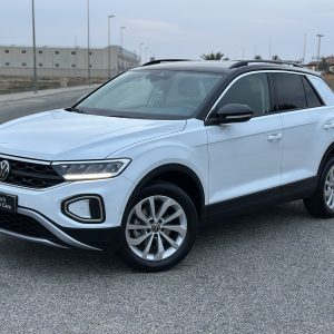 VOLKSWAGEN T-Roc Mas Dark 1.0 TSI