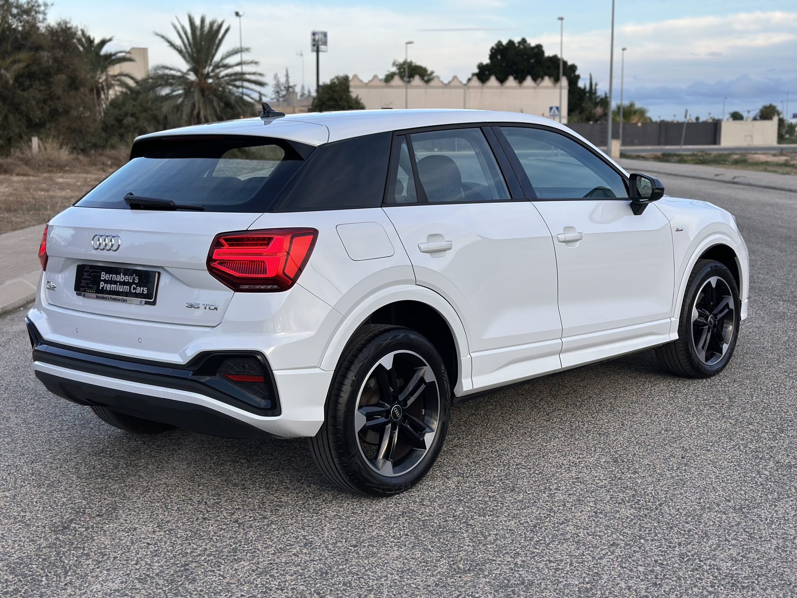 AUDI Q2 S line 35 TDI S tronic - Imagen 4