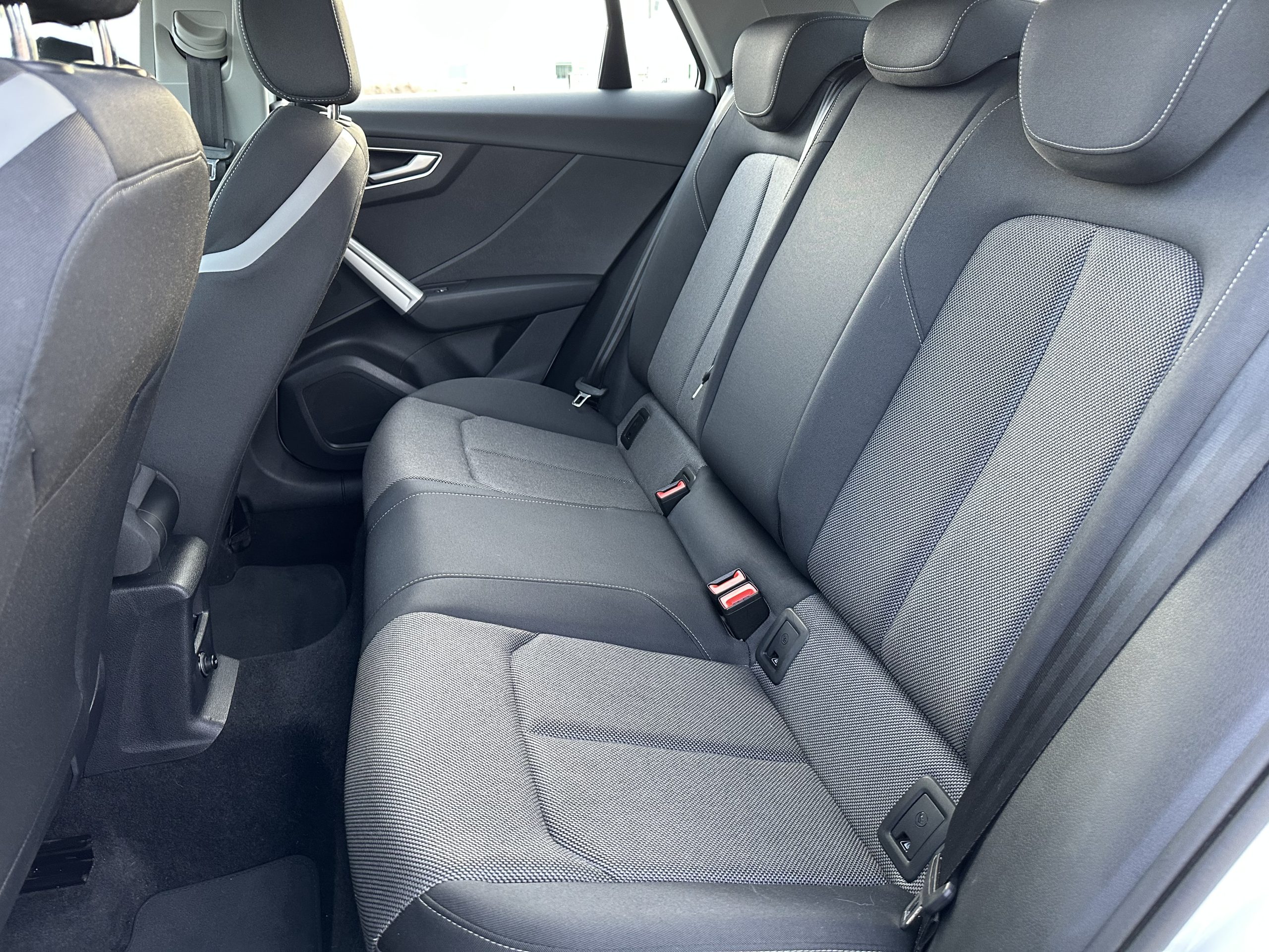 AUDI Q2 S line 35 TDI S tronic - Imagen 7