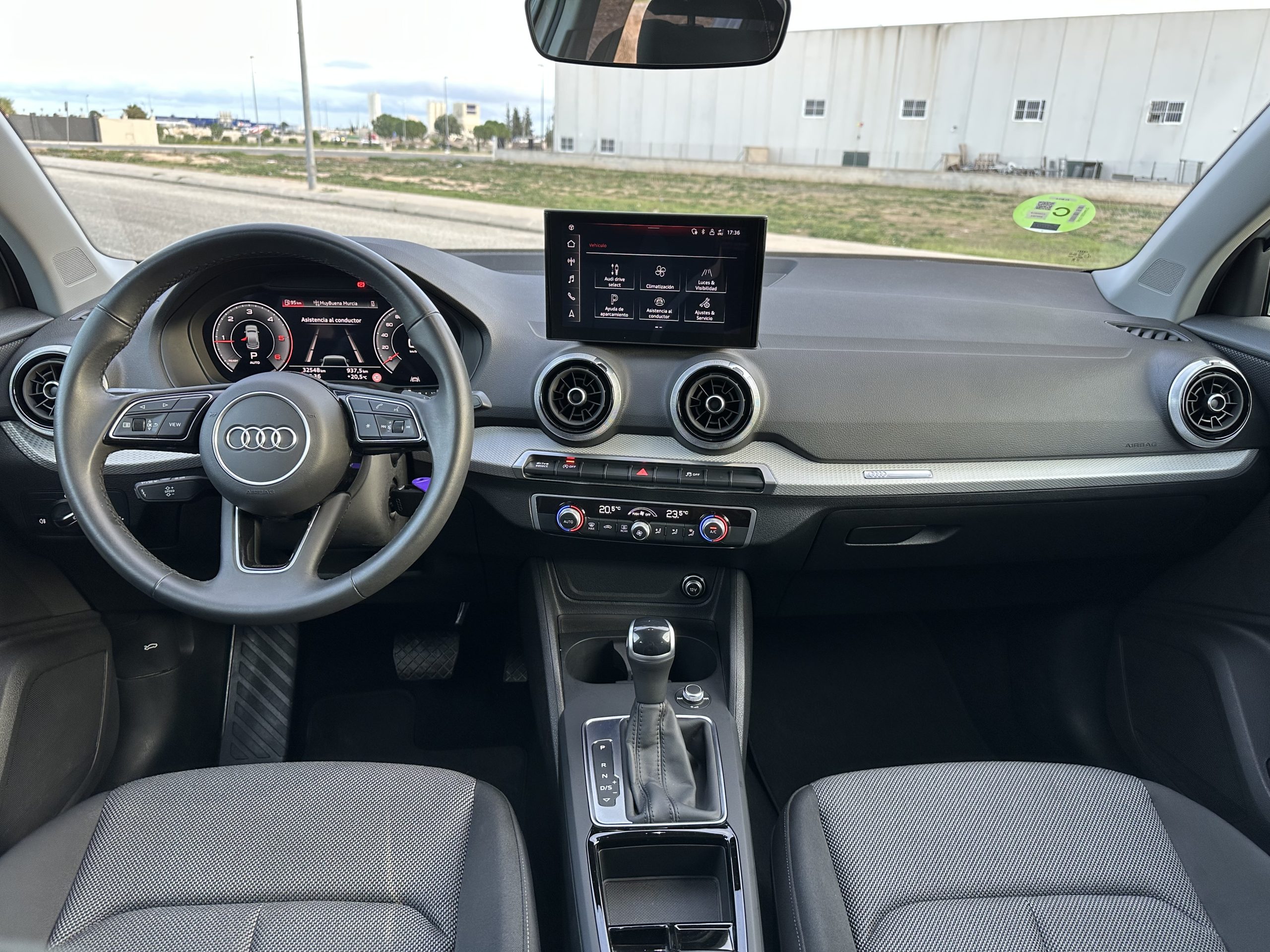 AUDI Q2 S line 35 TDI S tronic - Imagen 8